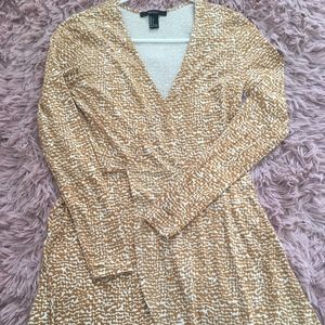 MUSTARD YELLOW LONG-SLEEVED WRAP DRESS